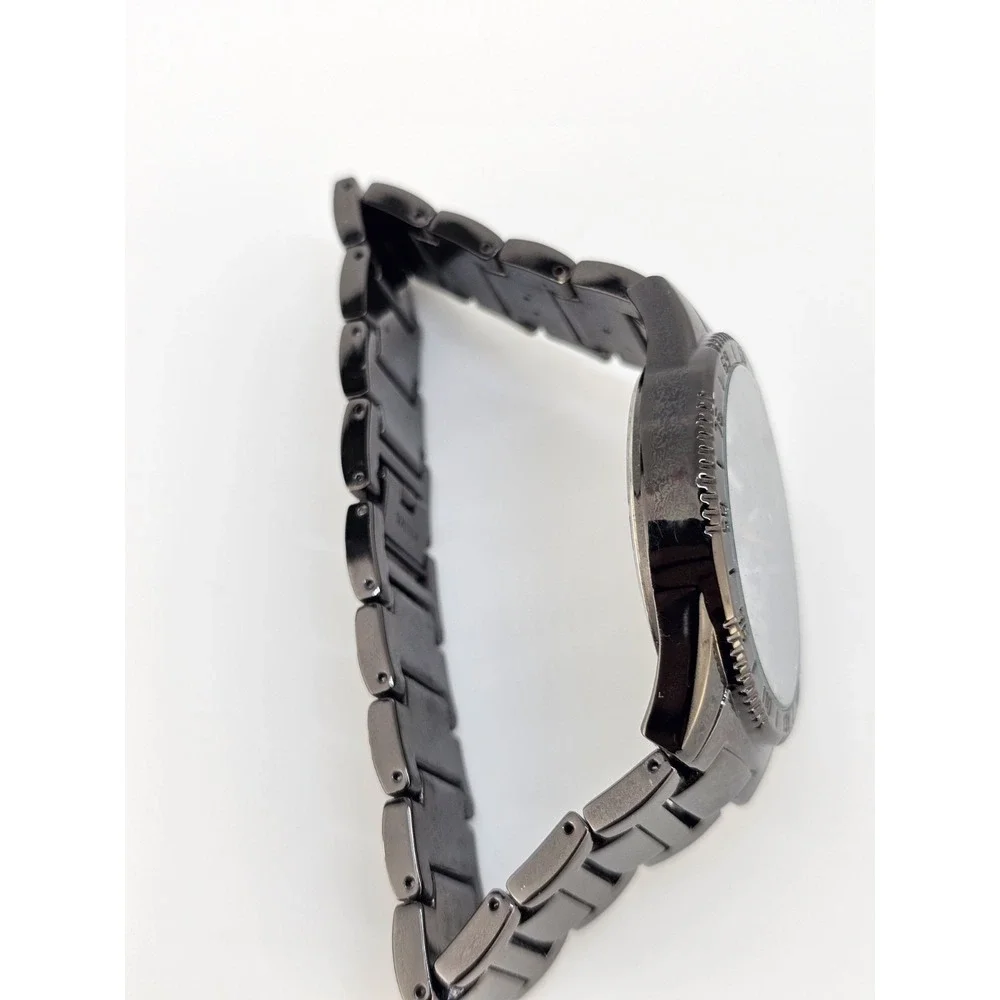 Hennessey Men's Analog Watch 44MM Black Dial Bracelet Band 7.75